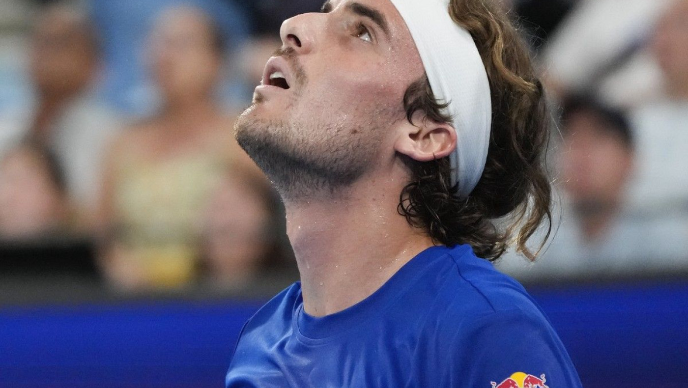 Τένις: Ο Στέφανος Τσιτσιπάς έχασε από τον Ζβέρεφ και 1-1 η Γερμανία