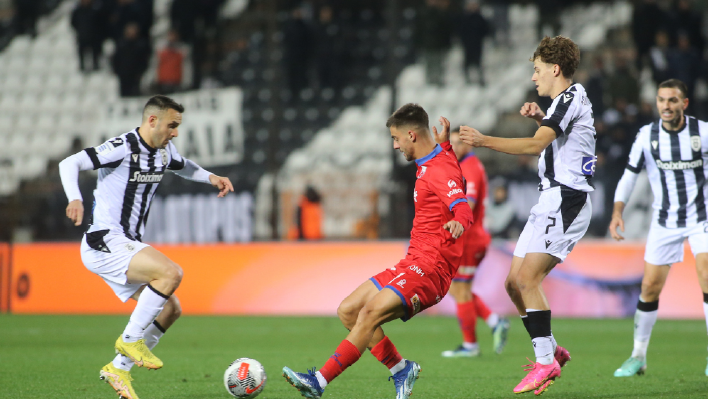 Χάθηκε στο Χαριλάου, αναζητείται στο Πανθεσσαλικό ο ειρμός του ΠΑΟΚ