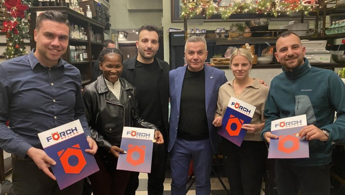 Γεύμα και κοπή Βασιλόπιτας για τις «Ισόβιες Πρωταθλήτριες»