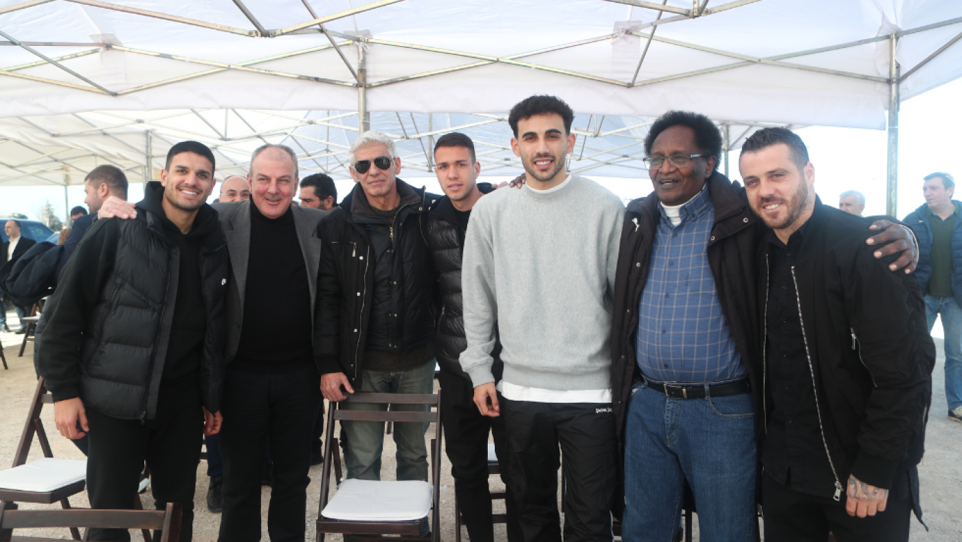 Η «ασπρόμαυρη» οικογένεια στην ιστορική μέρα του ΠΑΟΚ