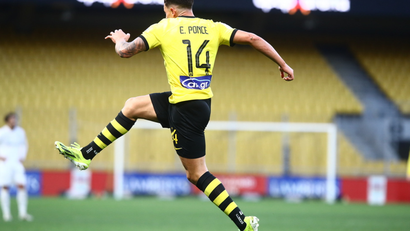 Προσωρινά στην κορυφή η ΑΕΚ, φωνάζει για το πρώτο γκολ ο ΟΦΗ