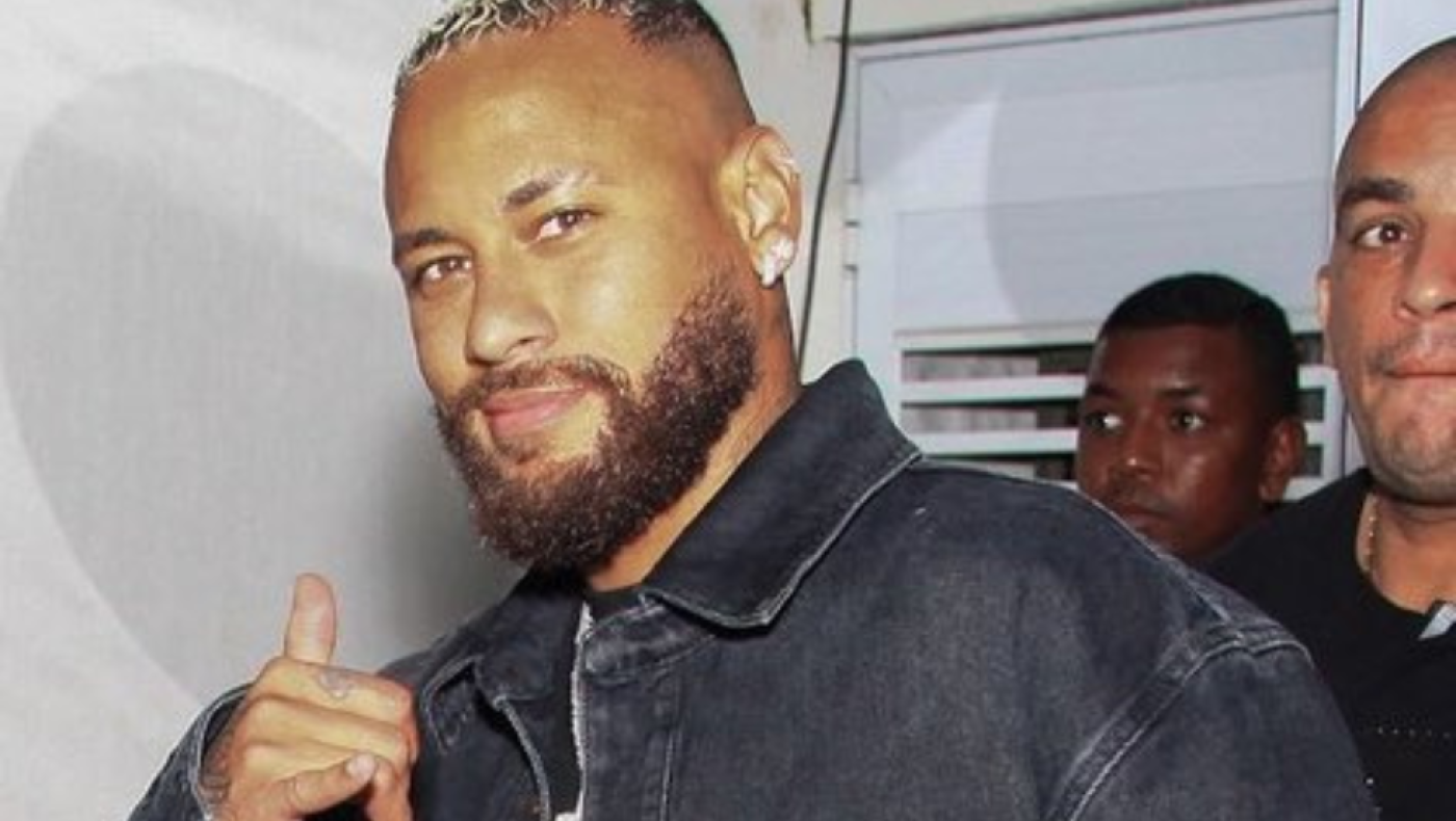 «Αγνώριστος» ο Νεϊμάρ, εμφανίζεται με παραπανίσια κιλά