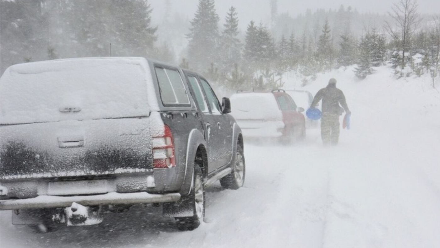 Αλυσίδες ή χιονοκουβέρτες: Πλεονεκτήματα και μειονεκτήματα