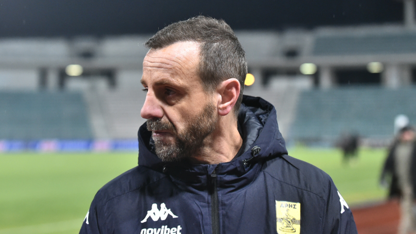 Στις καθυστερήσεις και για μέσο!