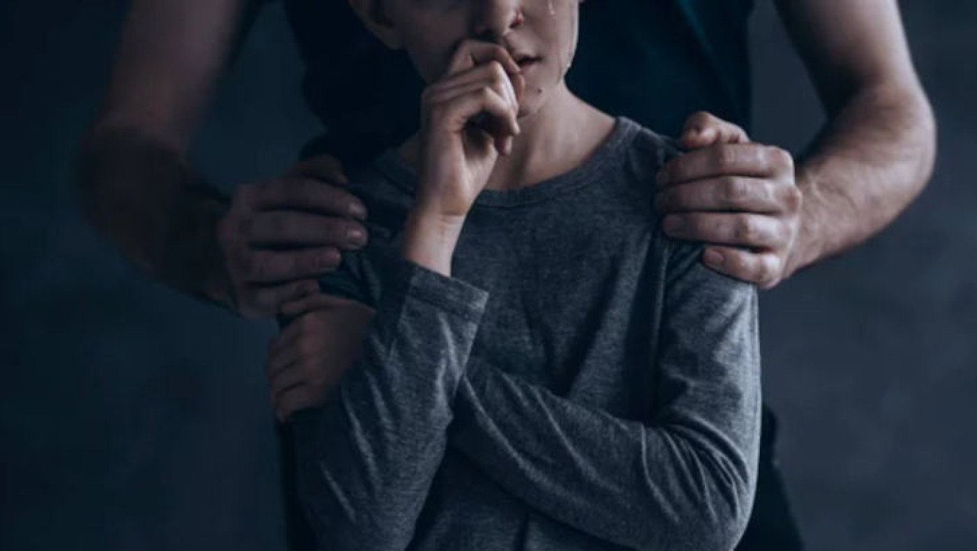 Σοκ στην Κοζάνη: Πατέρας παρενόχλησε τη babysitter των παιδιών του