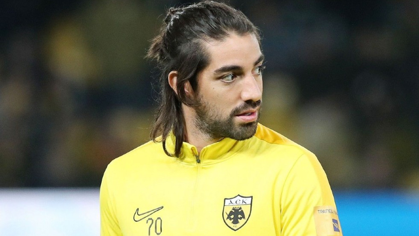 Μεξικό: Ο Πισάρο δεν αγωνίστηκε και... στράβωσε (pics)