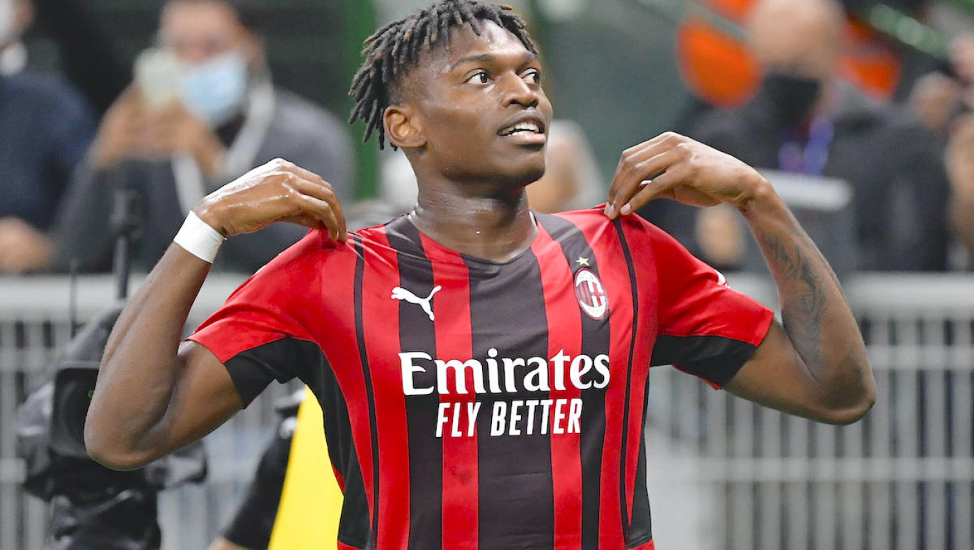 Ο Λεάο φεύγει από την Μιλάν και η Γιουνάιτεντ... καίγεται