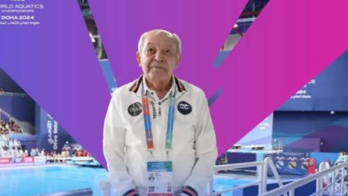 100χρονος καταδύτης κάνει βουτιά στο παγκόσμιο πρωτάθλημα υγρού στίβου της Ντόχα και καταχειροκροτείται - Βίντεο