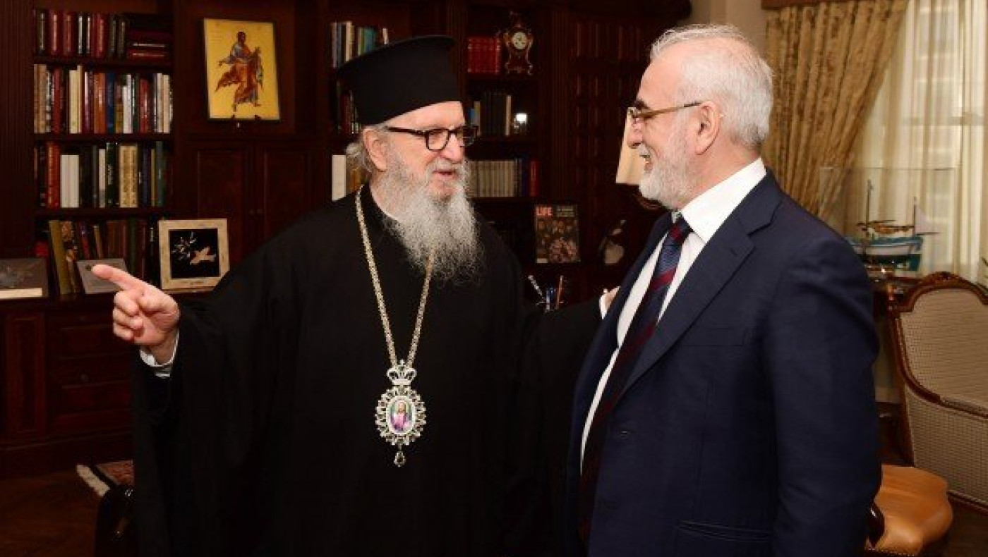 Photogallery από την επίσκεψη του Ιβάν στον Αρχιεπίσκοπο