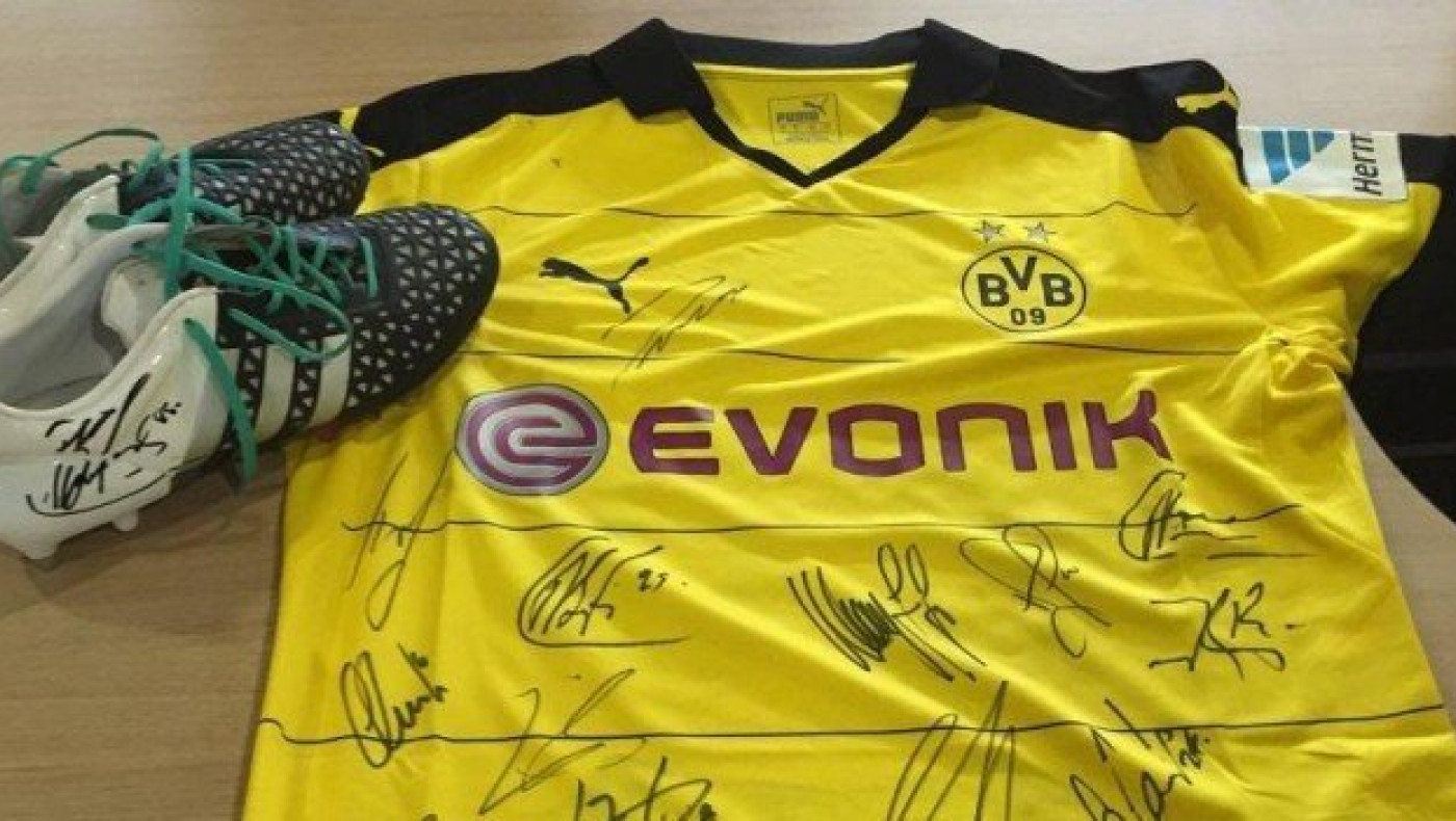 Ο Sokratis και οι φίλοι του στο πλευρό του Παύλου!