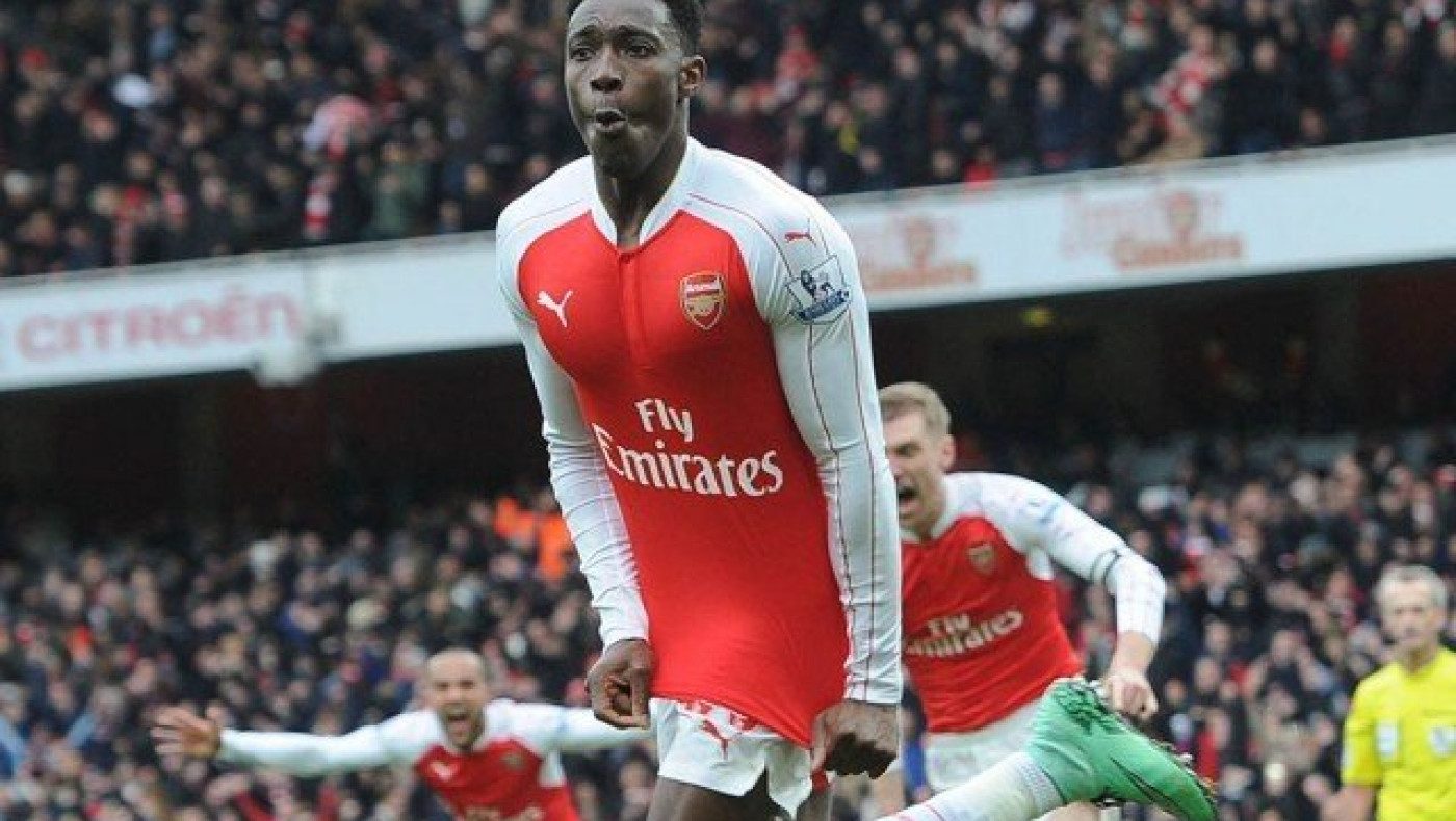 Πανηγύρισε το γκολ του Γουέλμπεκ και κατέληξε στο νοσοκομείο! (pics)