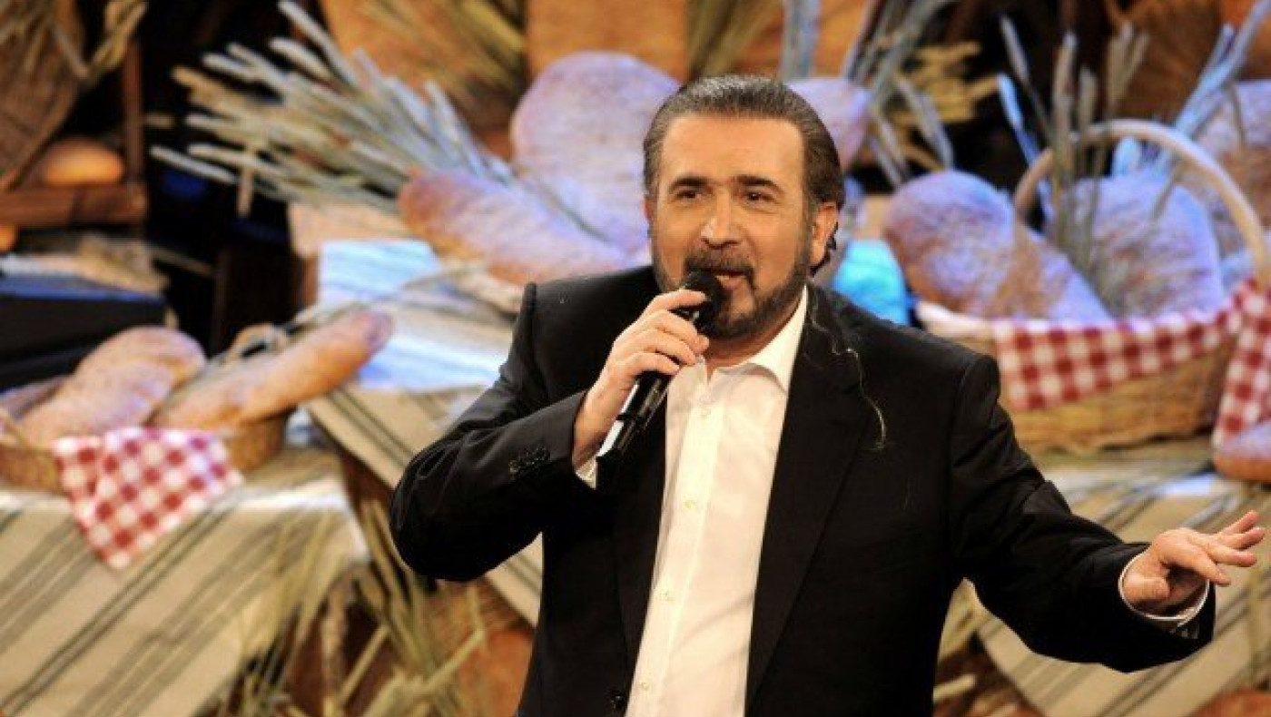 Ο αποχαιρετισμός του Λαζόπουλου στον Παντελή Παντελίδη