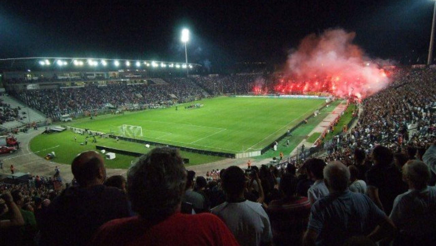 Η Τούμπα βάζει τα γιορτινά της για να υποδεχθεί το ντέρμπι (video)