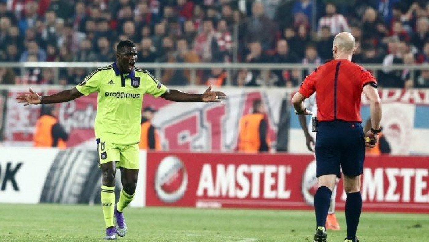 Εθνική ντροπή και οργή, έφριξε το πανελλήνιο με τον σχολιαστή