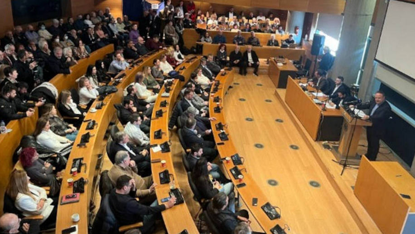 Στέλιος Αγγελούδης: «Η Θεσσαλονίκη αλλάζει»-Η έκπληξη με τα γράμματα μικρών μαθητών