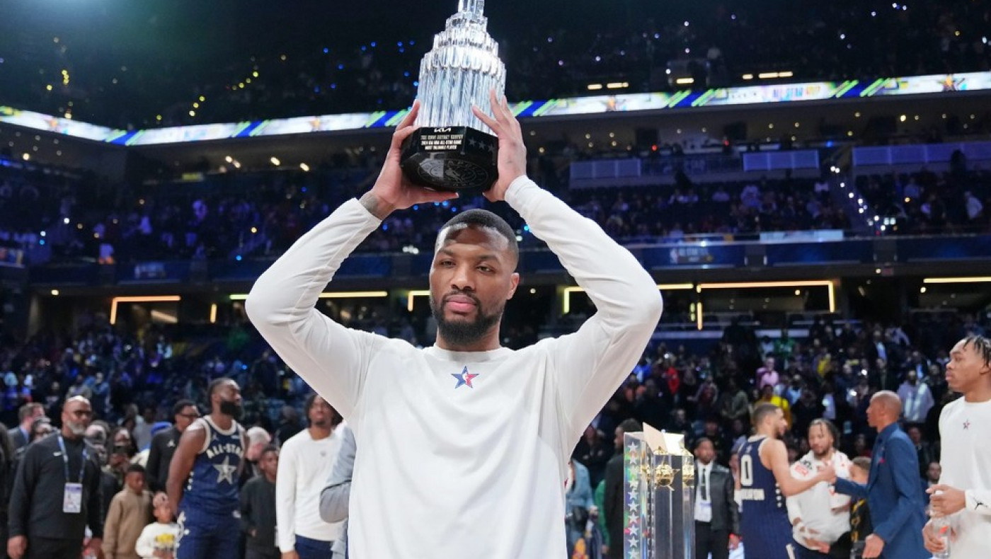 All Star Game: Φίλαθλος νίκησε τον Λίλαρντ σε διαγωνισμό και κέρδισε 100.000 δολάρια (vid)