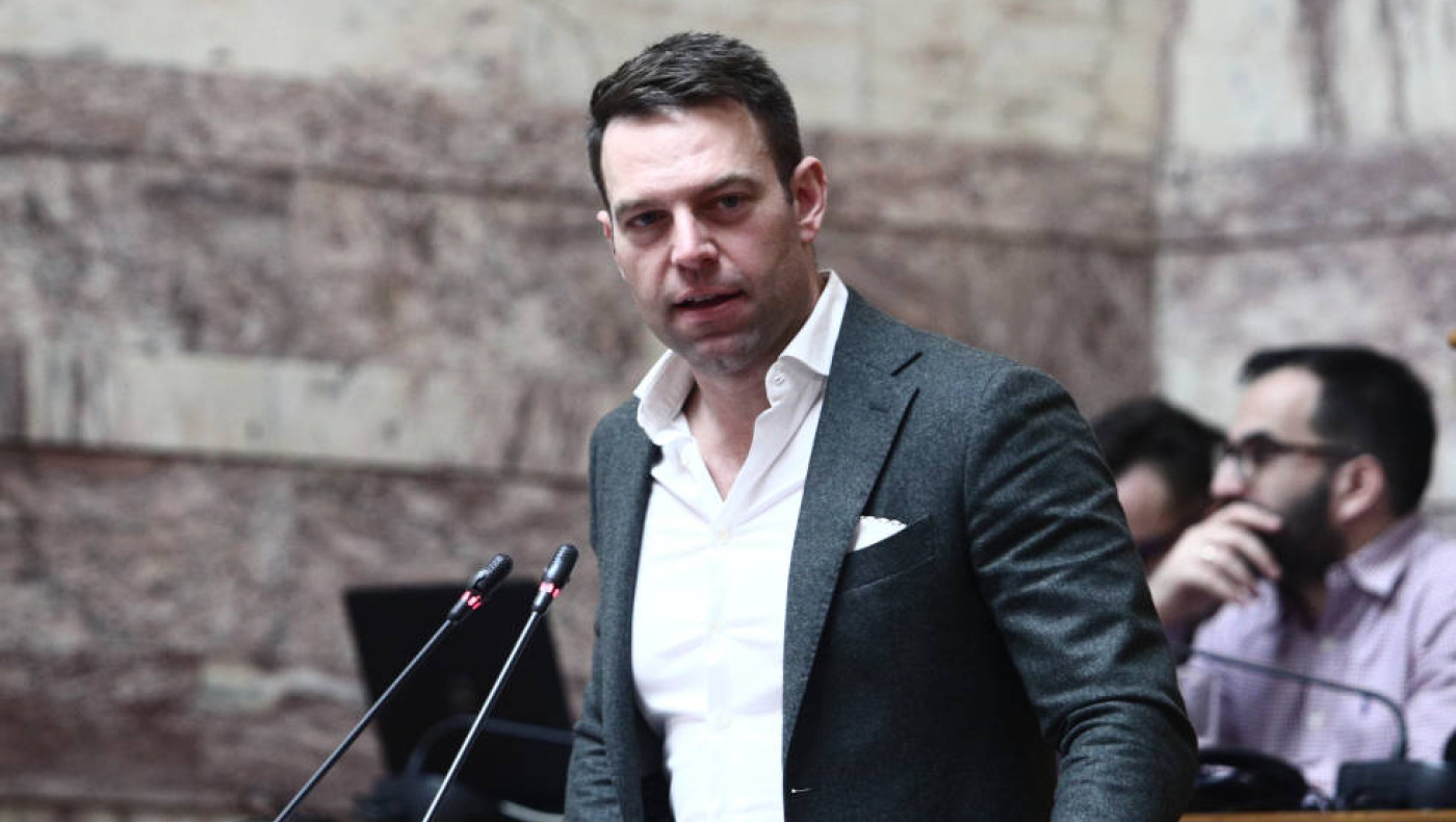 Στέφανος Κασσελάκης: Μπήκε στα γραφεία της ΝΔ στο Κιλκίς- Τι είπε στα μέλη του κόμματος (vid)