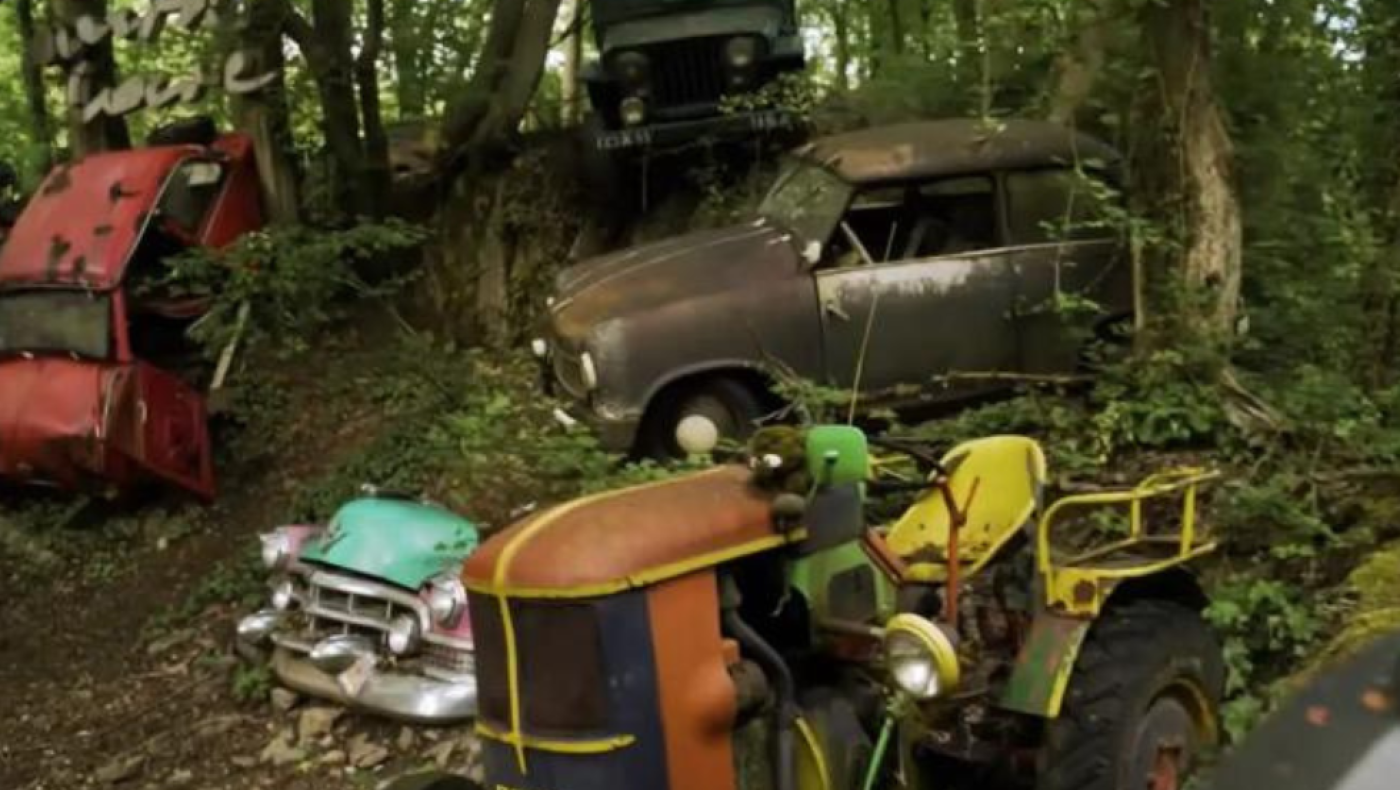 Γερμανία: «Γκαράζ» με πανάκριβες και σπάνιες αντίκες...κρυμμένο σε δάσος