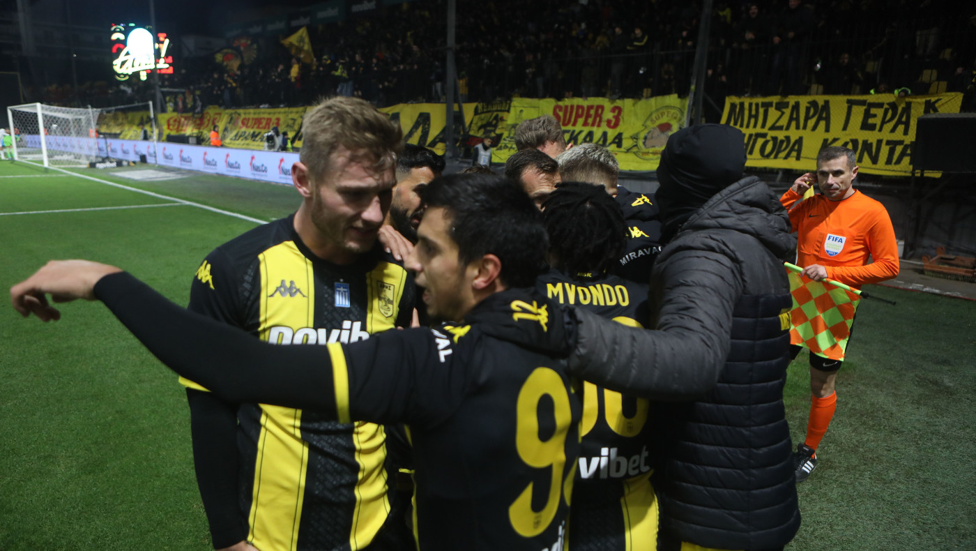 Πάρτι… επιστροφής  μπροστά στον κόσμο του