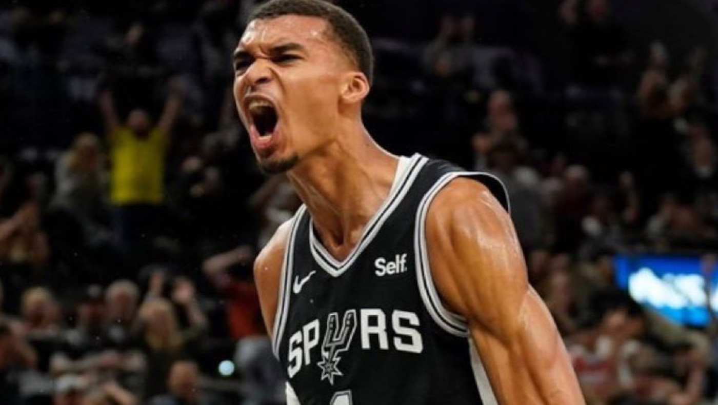 ΝΒΑ: Οι Σπερς έγραψαν ιστορία με απίθανο Ουεμπανιάμα