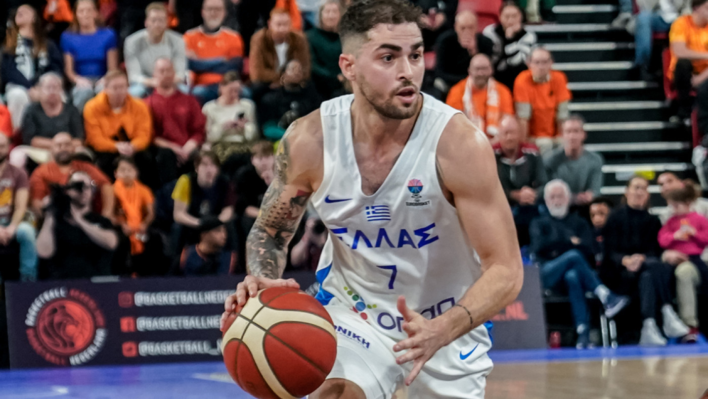 Επικό post της FIBA: Ο Τολιόπουλος σαν άλλος... Στεφ Κάρι (Pic)