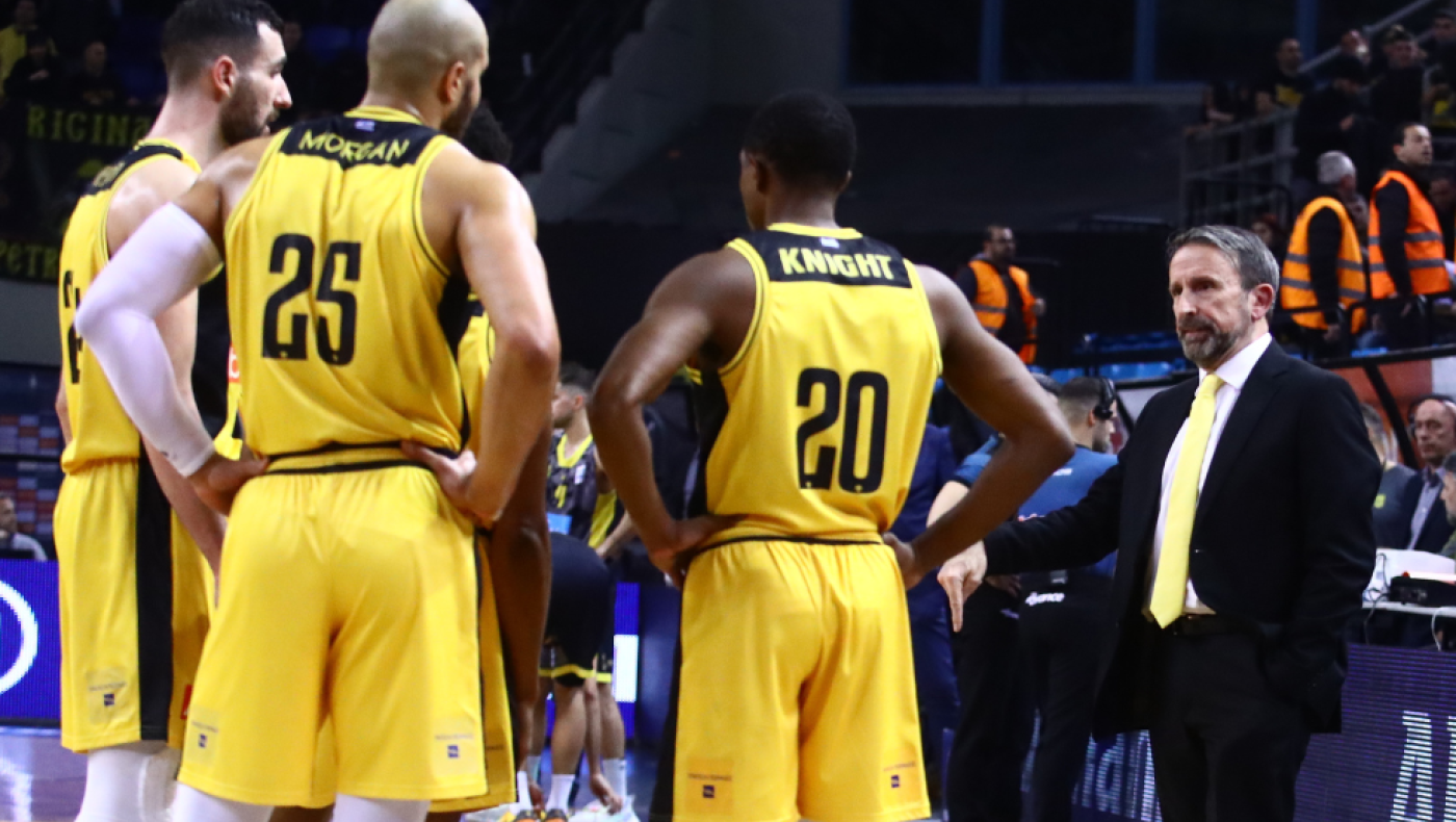 Τι απαντάει η ΑΕΚ στις δηλώσεις του Πλάθα για «απλήρωτους»