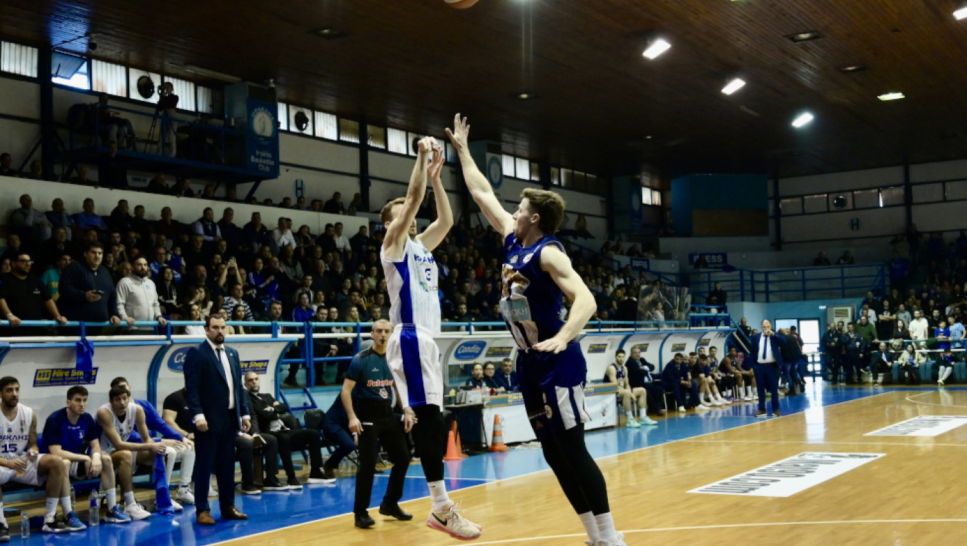 Καλπάζει με Αγγέλου ο Ηρακλής