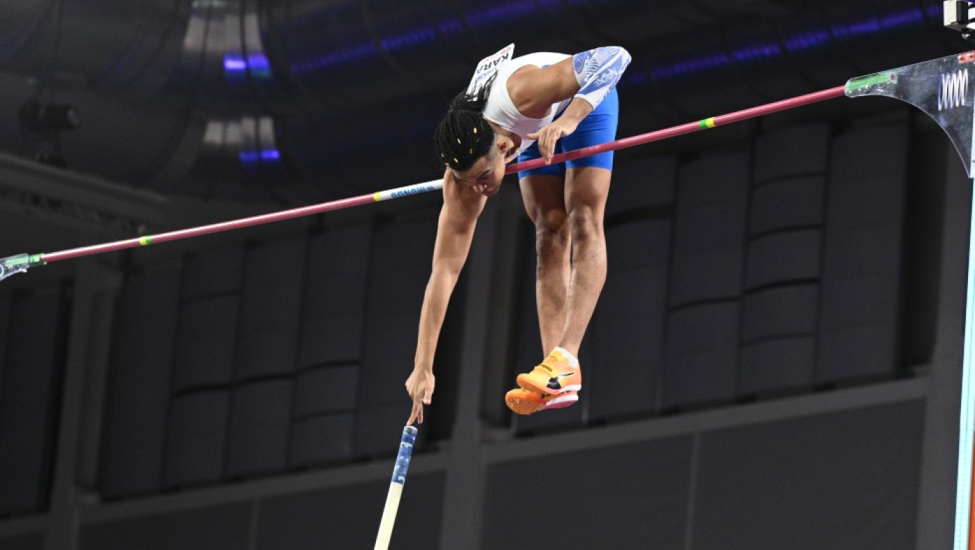 Fly Athens: Κοντά στα 5.92 ο Καραλής - Καλύτερη Ελληνίδα η Πόλακ με άλμα στα 4.43