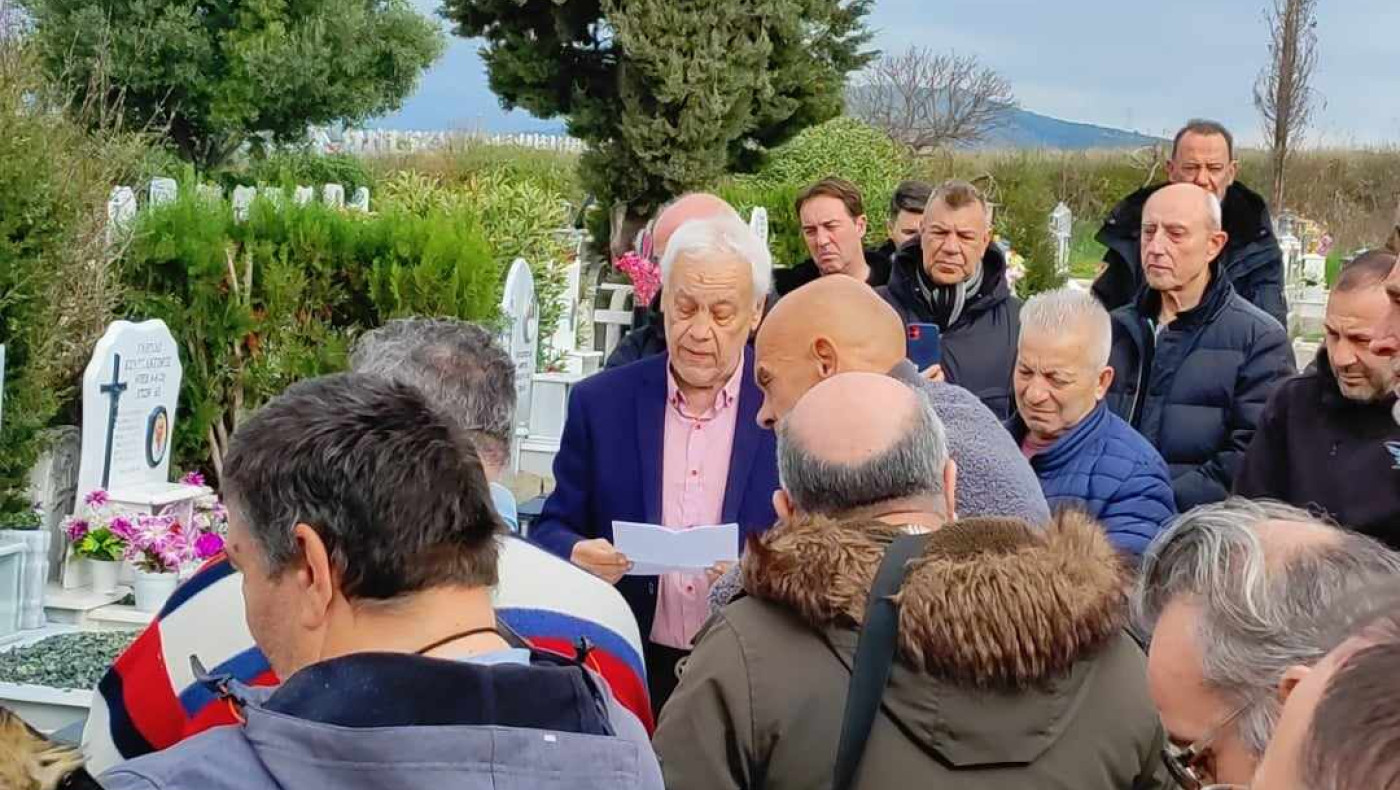 Βάκος: «Ο Μάκης μπορούσε να κάνει 100.000 χέρια να συγχρονίζονται»