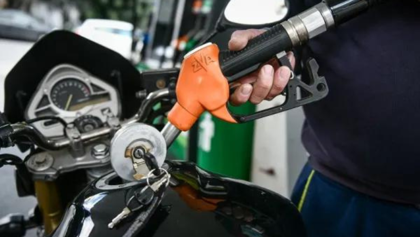 Βενζίνη: «Καίει» η τιμή της αμόλυβδης - Πού ξεπέρασε τα 2 ευρώ
