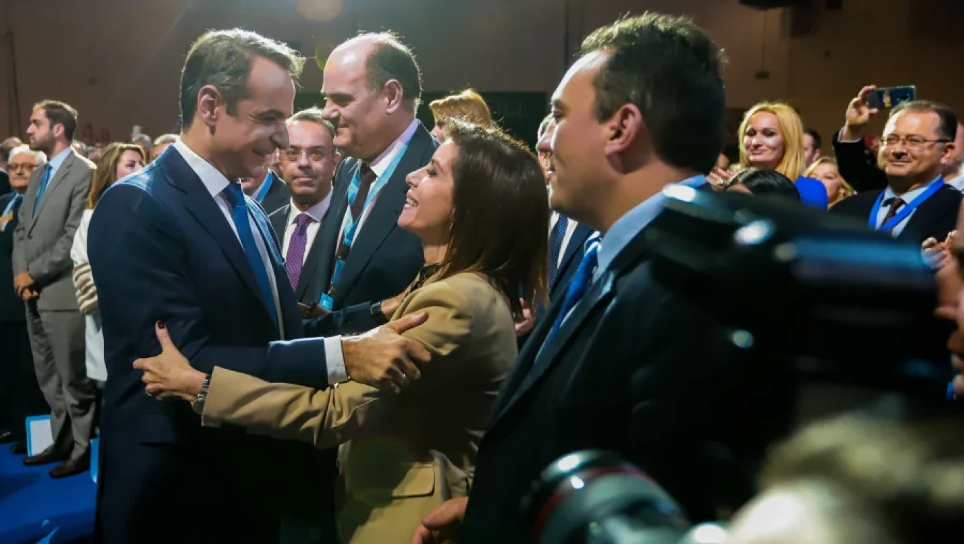 Η ΝΔ «τελειώνει» την Άννα Μισέλ Ασημακοπούλου από το ευρωψηφοδέλτιο της