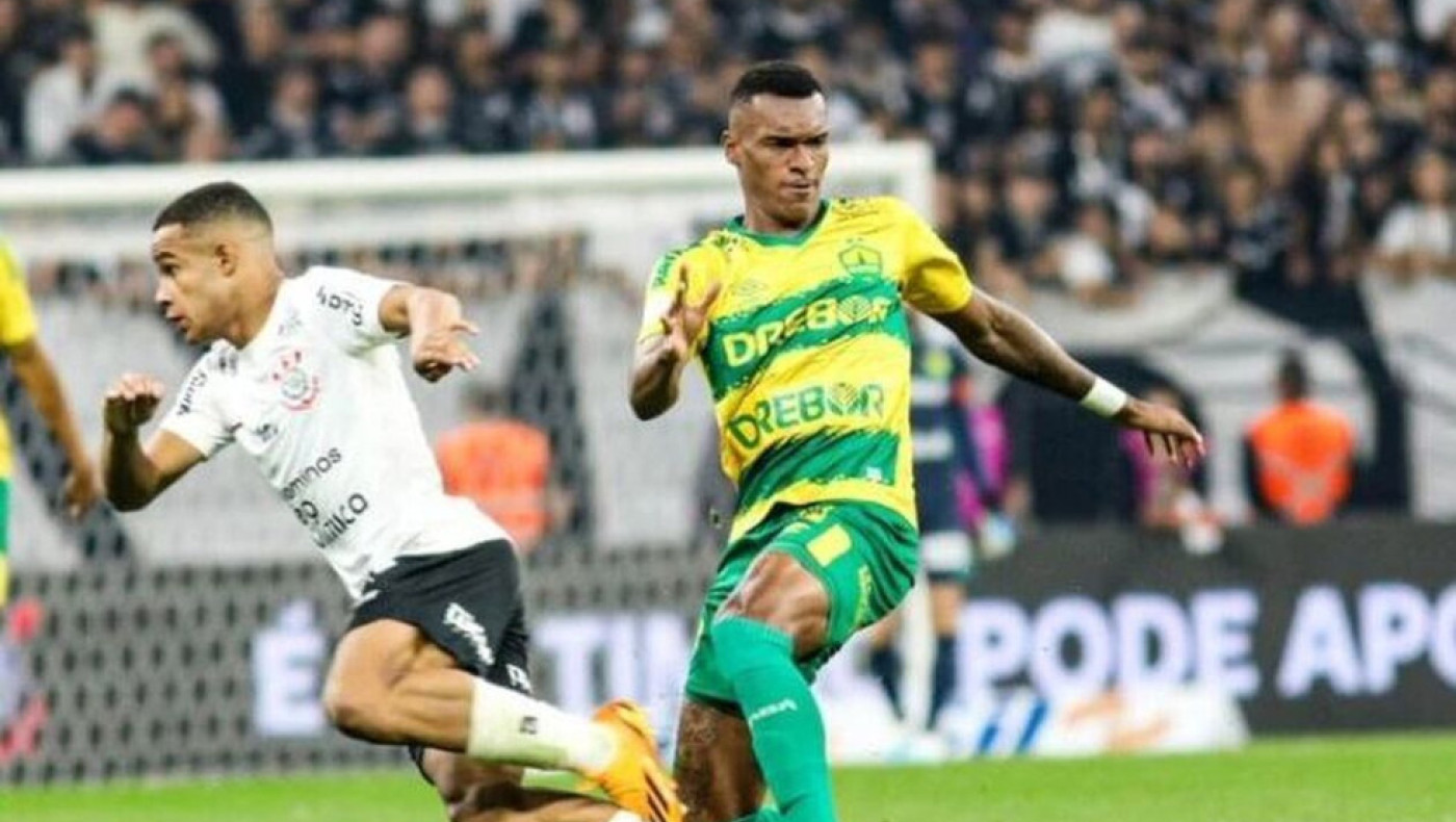 Στο στόχαστρο του Ολυμπιακού ο Αλεξάντρε