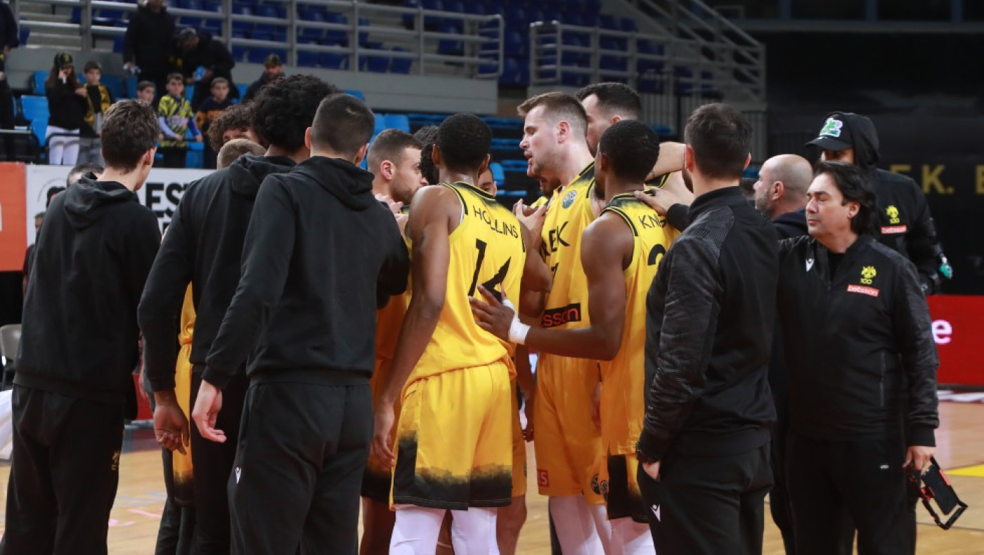 Τέλος τα ban για την ΑΕΚ