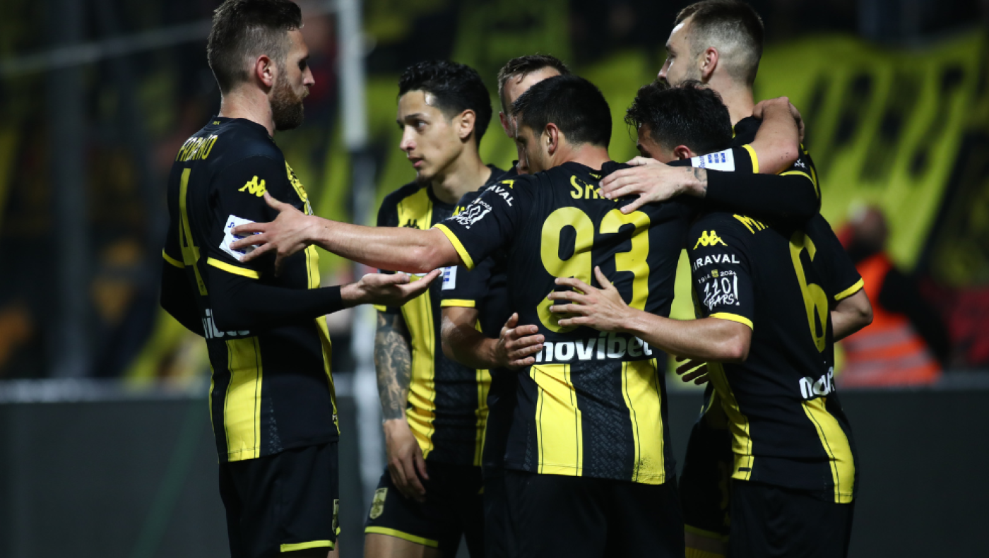 Τι είδε και τι περίμενε να δει ο Μάντζιος στο 4-4-2