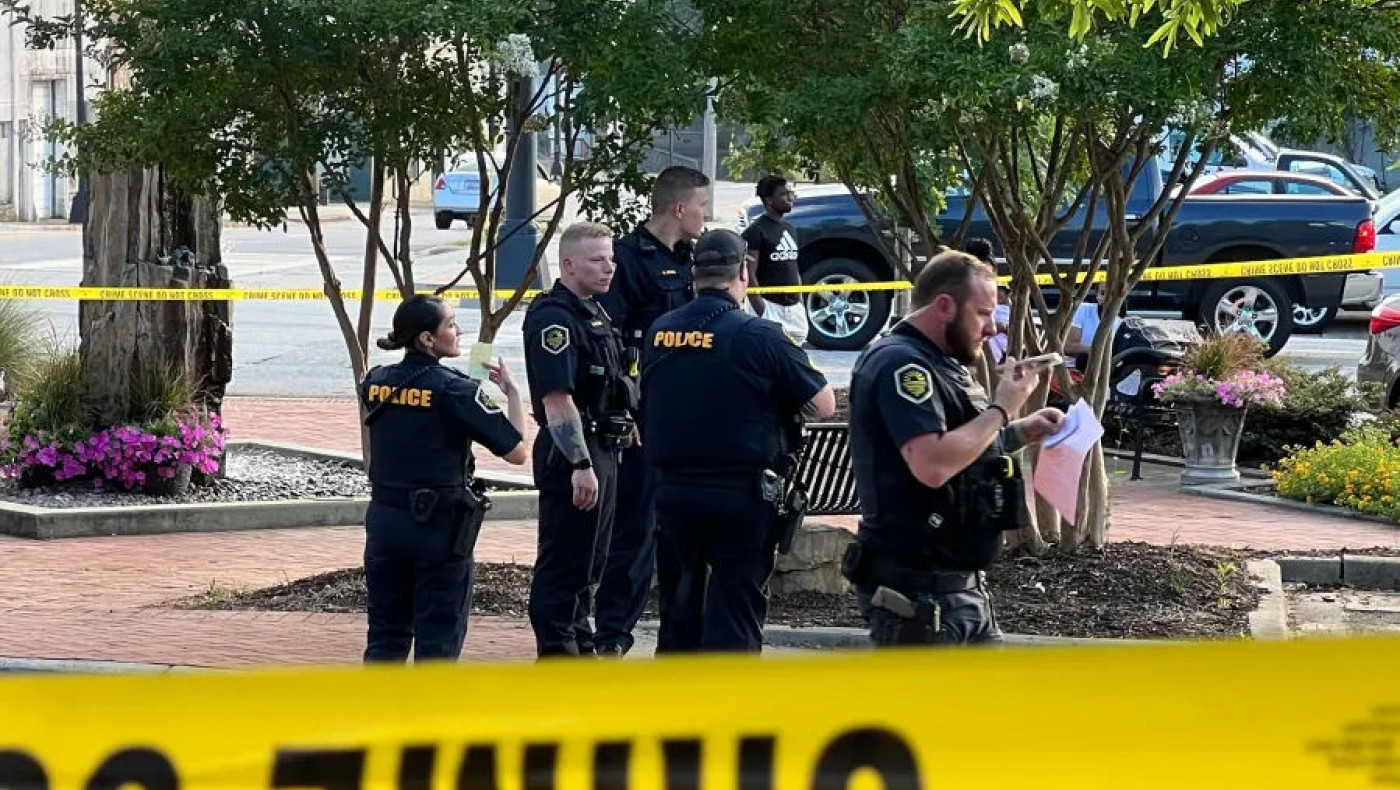 ΗΠΑ: Οδηγός μοτοσικλέτας πήρε το taser αστυνομικού-Δέχθηκε έξι σφαίρες