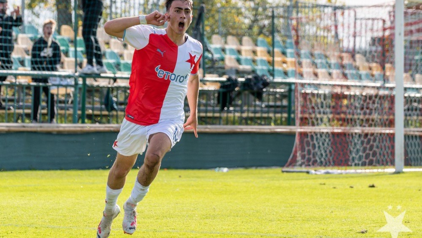 Βοριαζίδης: «Έτσι πήρα μεταγραφή στα 16 μου στη Σλάβια, ο Κρμέντσικ μου μιλούσε για τον ΠΑΟΚ»