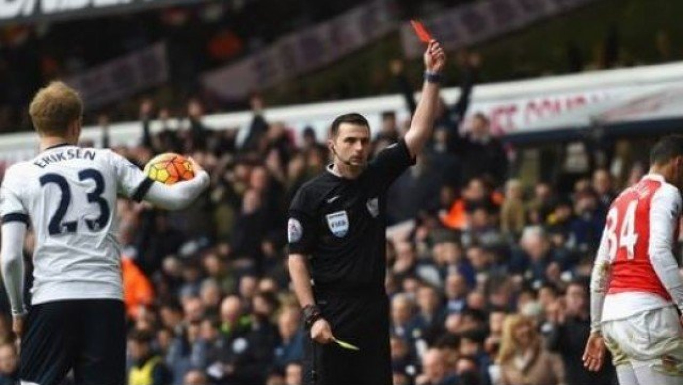 Απολογήθηκε για την κόκκινη κάρτα που δέχτηκε ο Κοκλέν