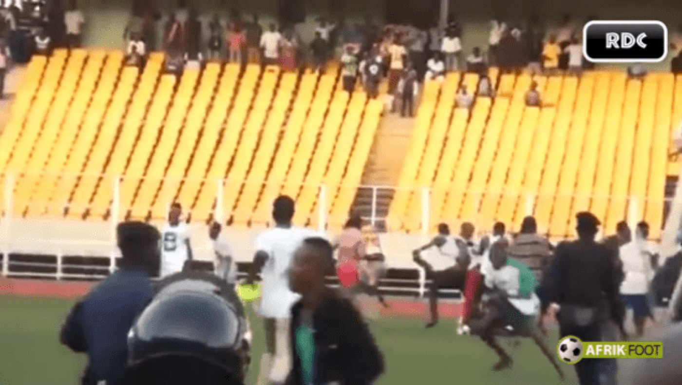 Άγριος ξυλοδαρμός διαιτητή από μαινόμενους οπαδούς στο Κονγκό! (video)