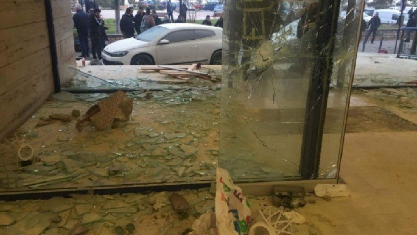 Τα έσπασαν οι οπαδοί των «αιωνίων» στη Λευκάδα (pics)