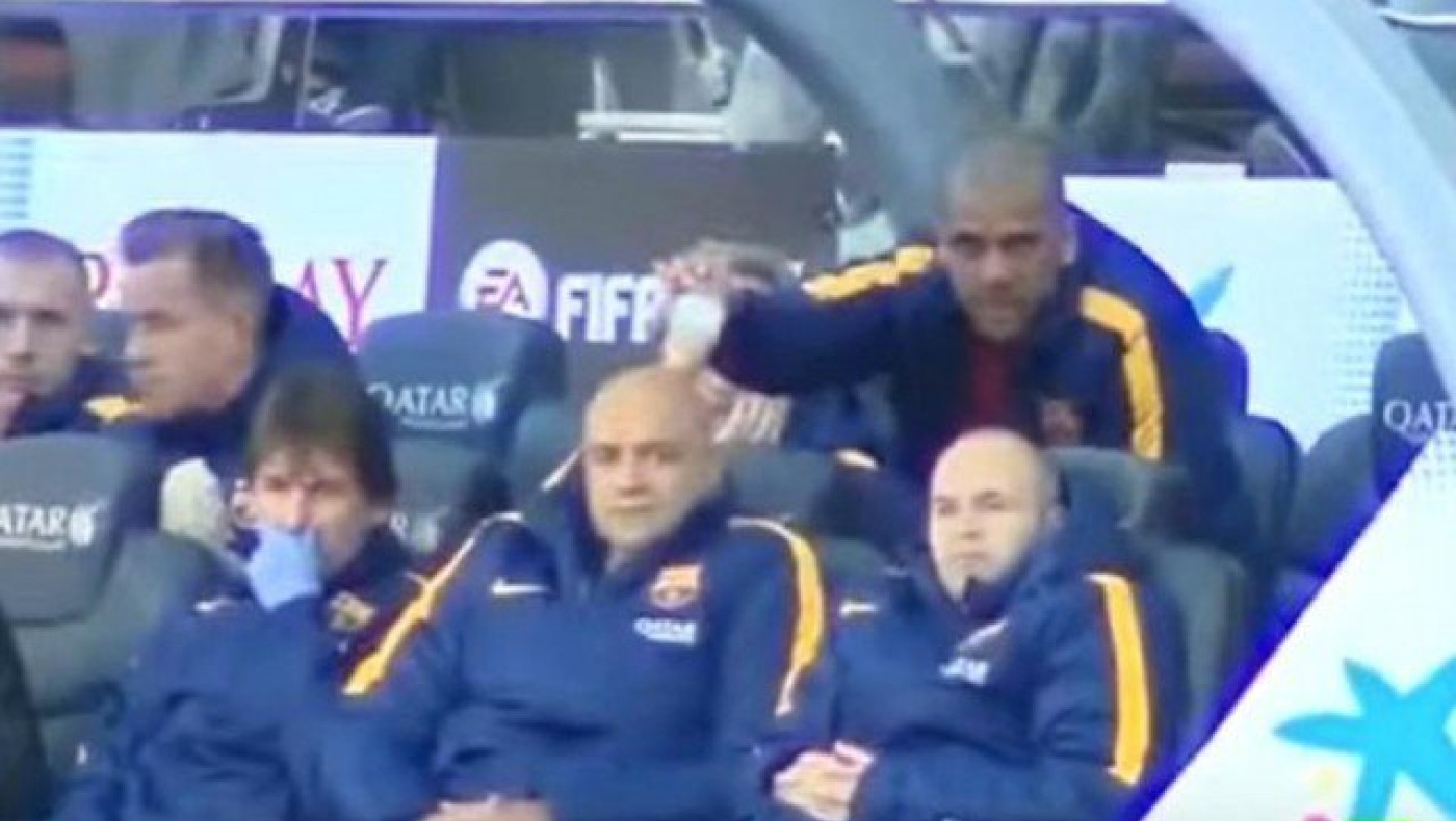 Ο Ντάνι Αλβες τρελαίνει τους πάντες στον πάγκο (video)