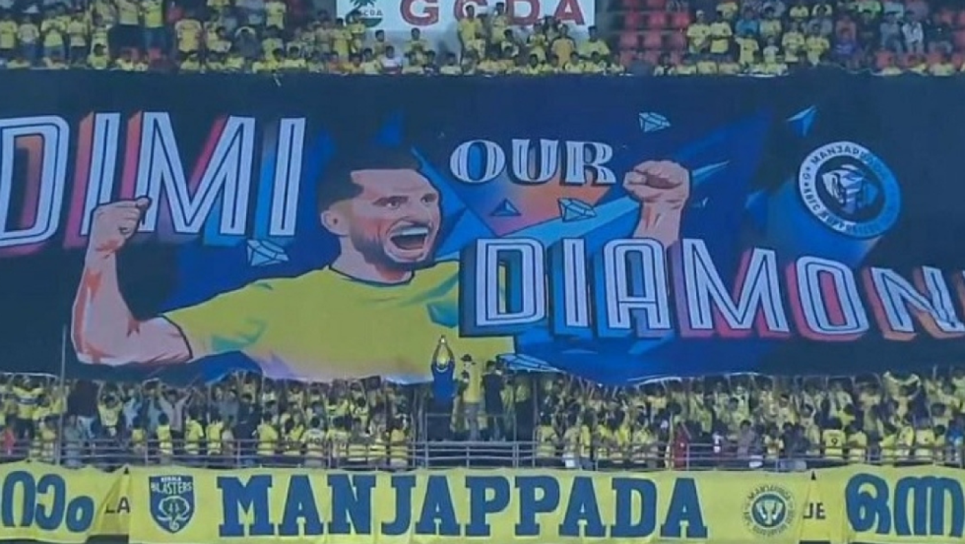 Θηριώδες πανό για πρώην παίκτη του Άρη - Τον λατρεύουν στην Ινδία