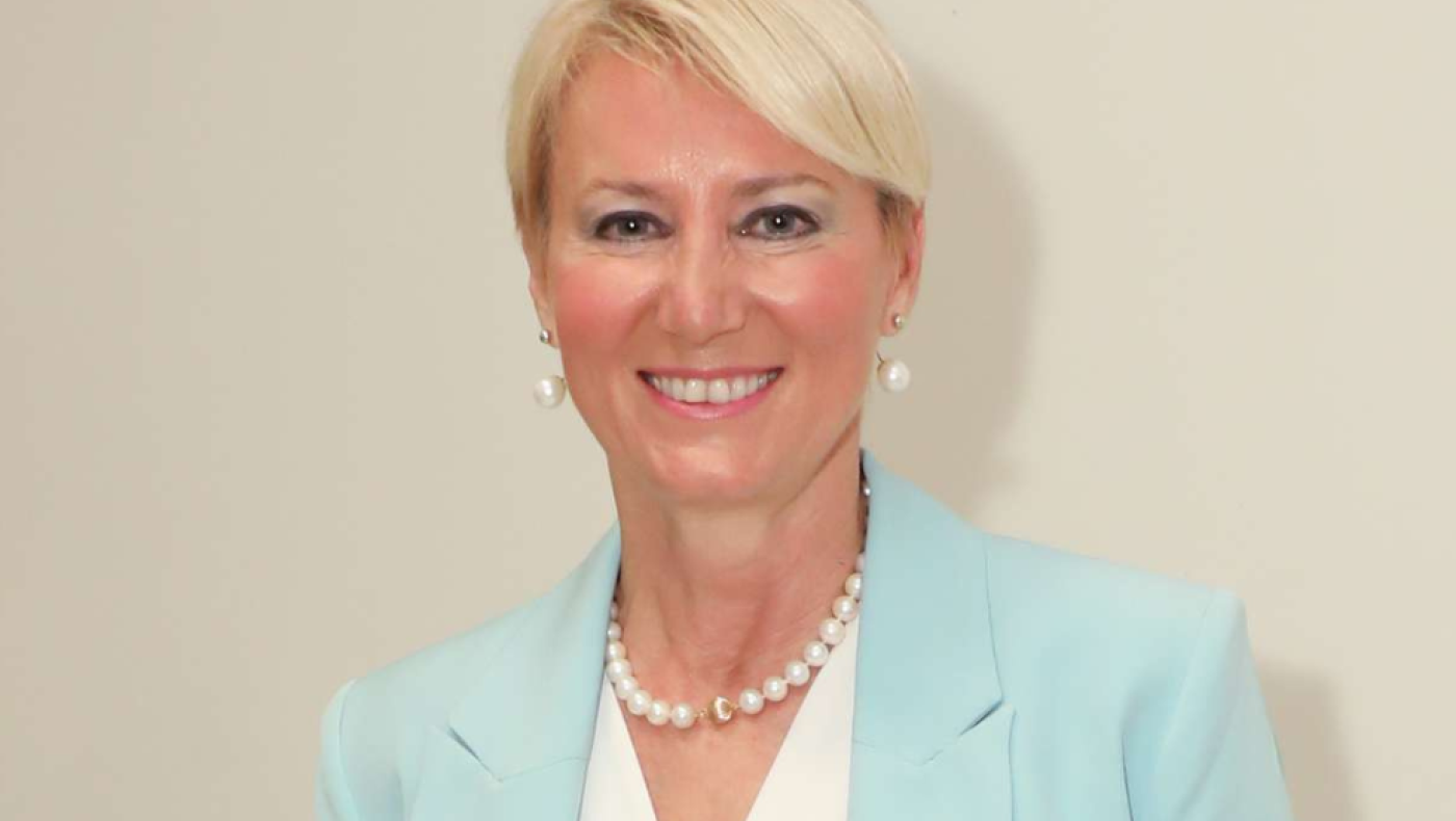 Γιόρτασε αγκαλιά με την οικογένειά της η Νατάσα Παζαΐτη: Τα διπλά γενέθλια και τα... κεράκια που έσβησε