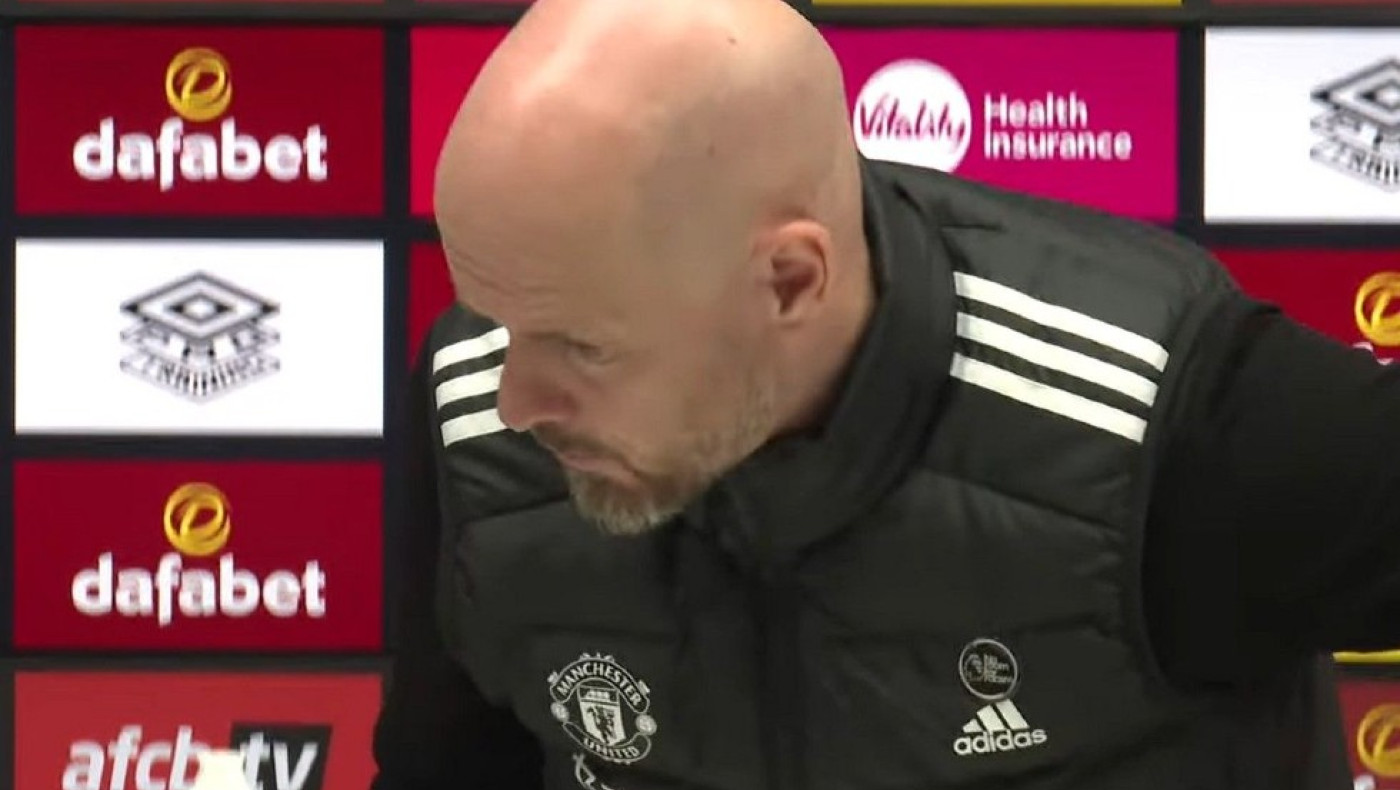 Μάντσεστερ Γιουνάιτεντ: Ο Τεν Χαγκ αποχώρησε απ' τη συνέντευξη Τύπου έπειτα από ενοχλητική ερώτηση