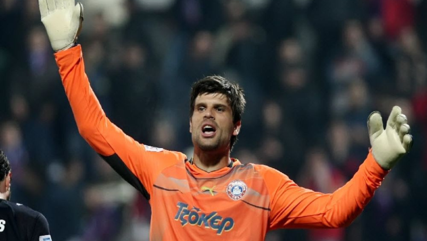 Κωνσταντόπουλος: «Δεν είναι παράλογο να κοιτάει η Γουέστ Χαμ τον Κωνσταντέλια- Έχουν την πολυτέλεια να τον πλάσουν»