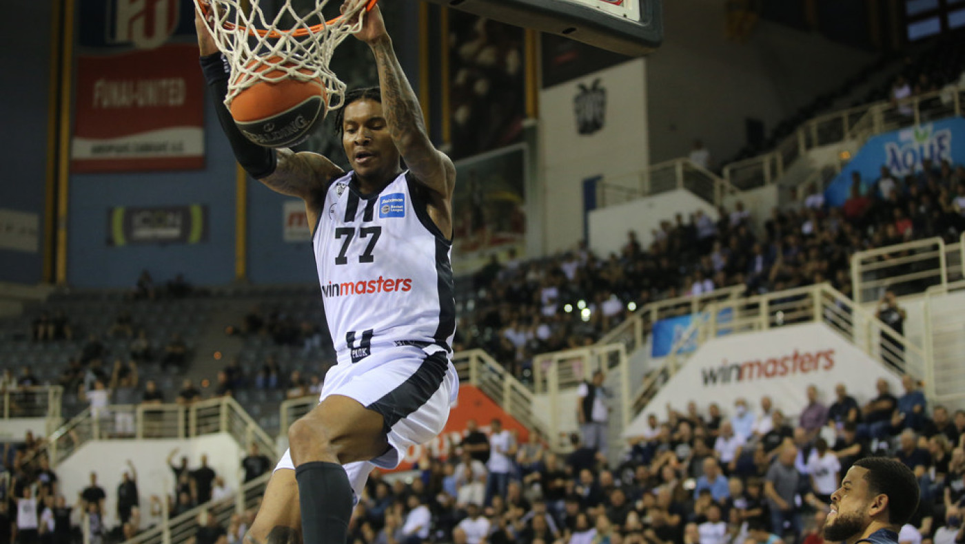 Κάρφωμα βγαλμένο από... NBA από τον Πόρτερ Τζούνιορ στο «Παλατάκι» (vid)