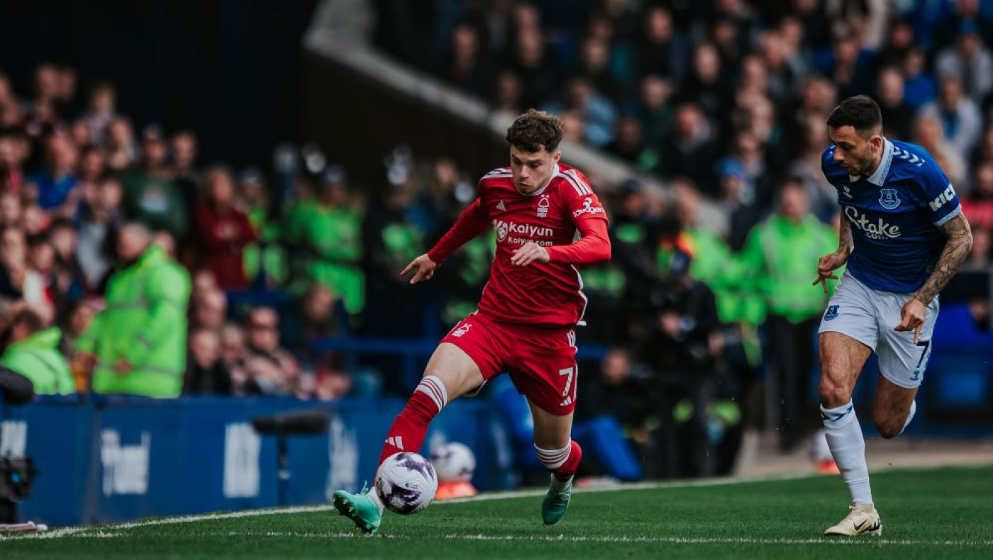 Ανακοίνωση... αλα Ολυμπιακού από την Νότιγχαμ: «Eίχαμε ειδοποιήσει πως ο VAR είναι οπαδός της Λούτον» (vid)