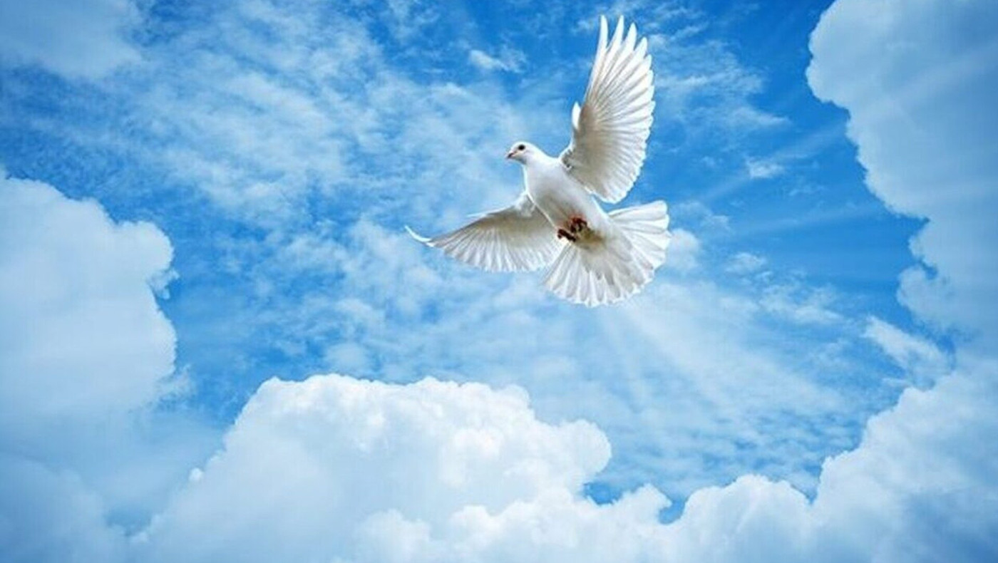 Αγίου Πνεύματος 2024: Πότε πέφτει και για ποιους κλάδους είναι αργία