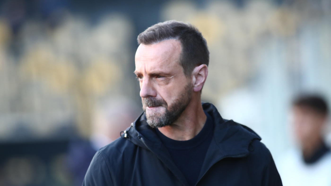 Βόσδου για Άρη: «Καλά κάνει και ξεκουράζει τους παίκτες ο Μάντζιος»