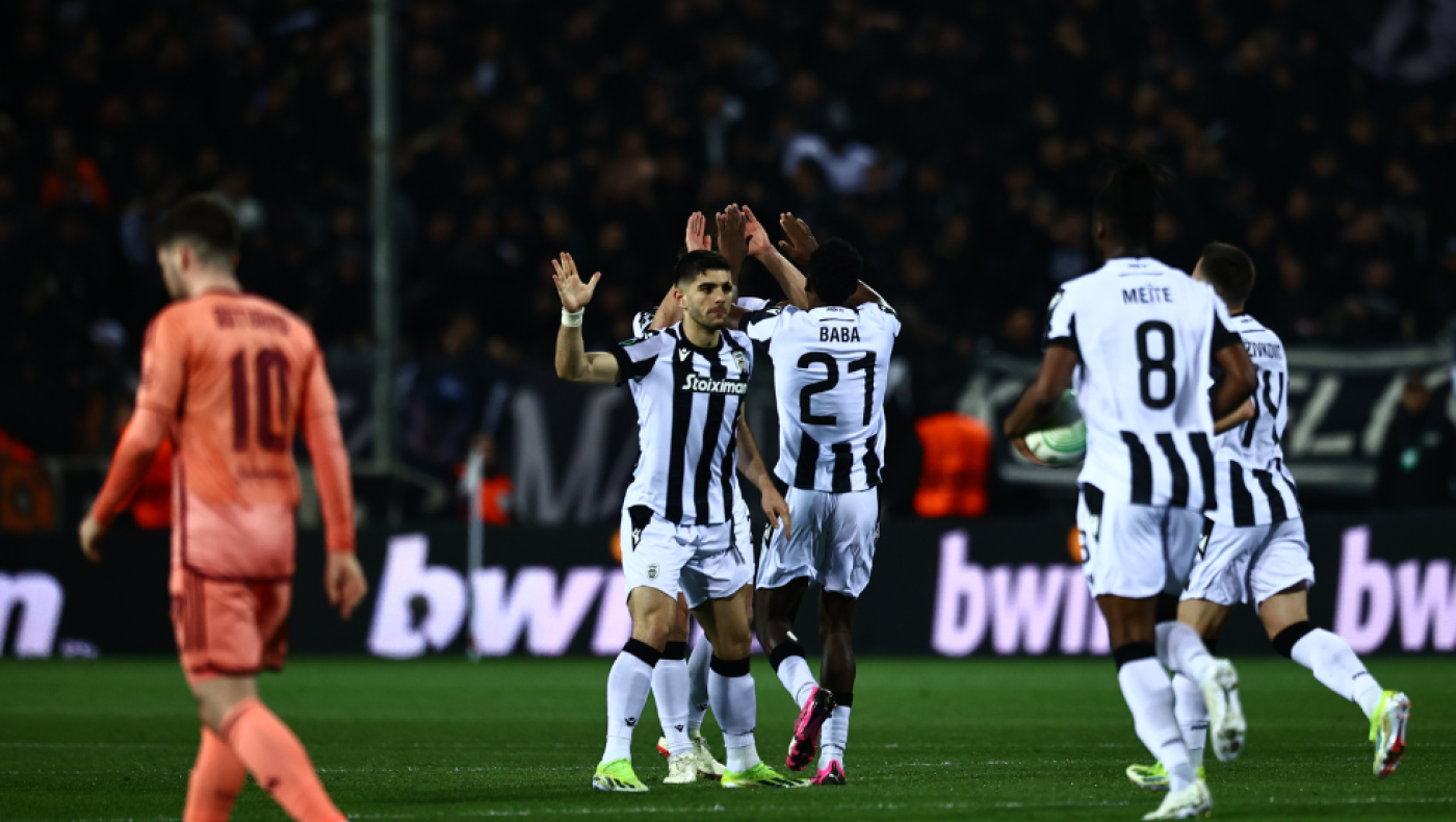 Κάρτες και… ΑΕΚ φέρνουν αλλαγές