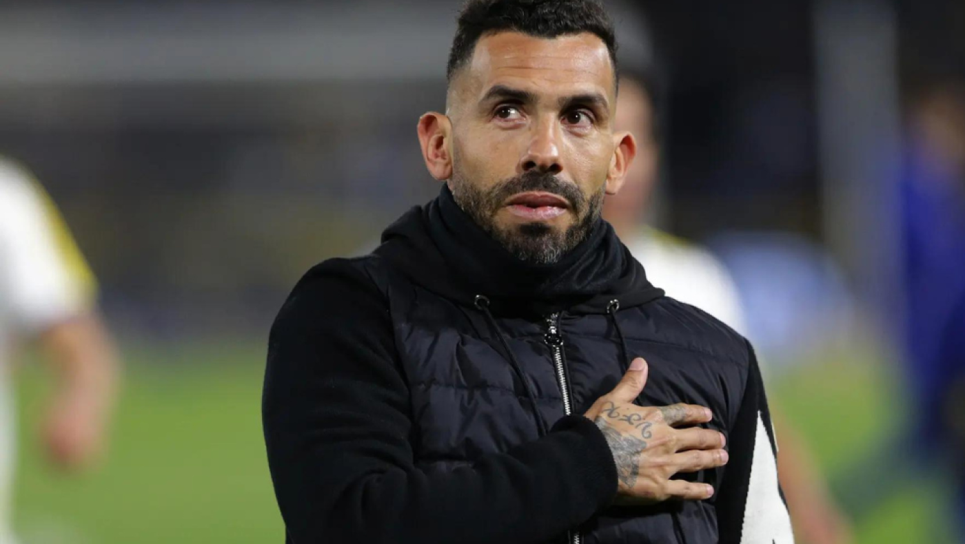 Εσπευσμένα στο νοσοκομείο ο Κάρλος Τέβες με πόνους στο στήθος